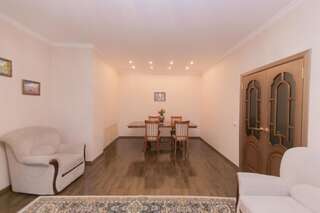 Апартаменты Diplomat Apartment on Sarayshyq st 34 Нур-Султан Апартаменты с 1 спальней-35