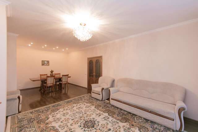 Апартаменты Diplomat Apartment on Sarayshyq st 34 Нур-Султан-13